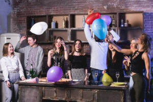 Kodėl netradicinė erdvė gali tapti efektyvia marketingo priemone įmonės renginiui?